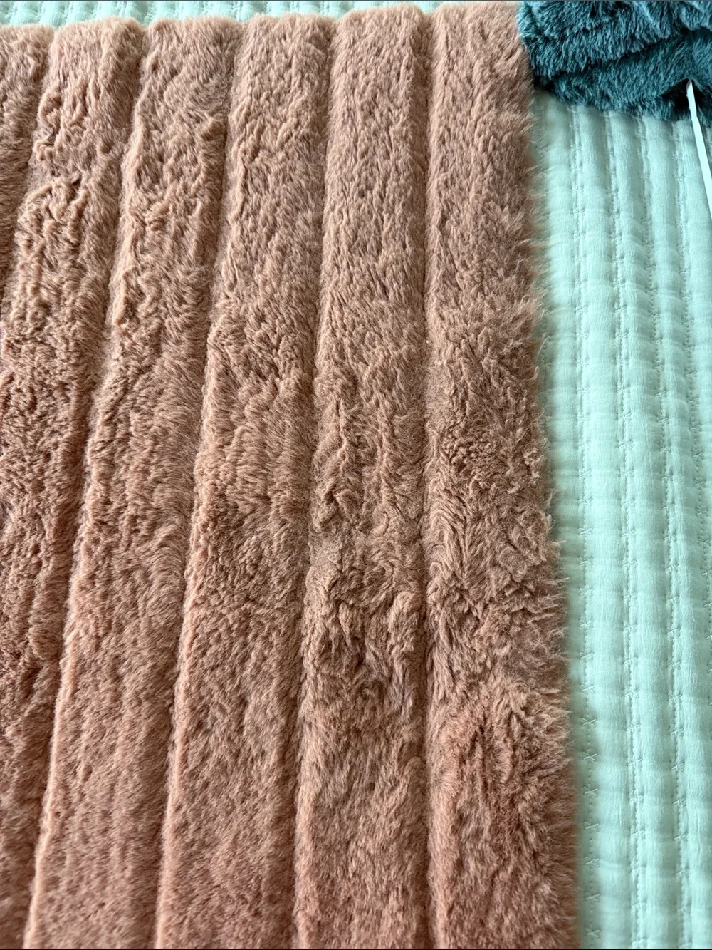 Koolaburra Plush Coral Pink Faux Fur Throw
